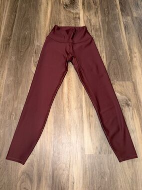 ALO Yoga XS Deep Berry Leggings